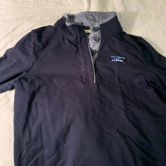 Navy blue pull over (L L Bean) - Picture 1 of 2